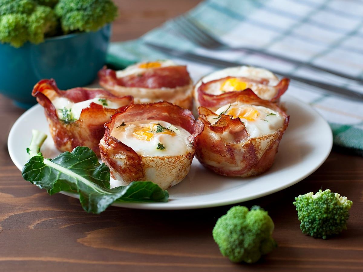 Bacon and Egg Muffins